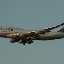 United Boeing 747