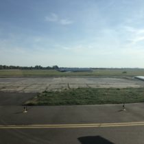 MD-83, lotnisko Kiev-Zhuliany, samolot rozbił się 14.06.2018 podczas lądowania przy silnym i porywistym wietrze. Nikt nie zginął.